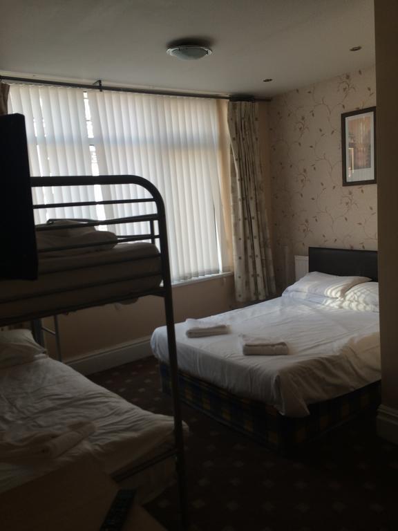 Malibu Hotel Blackpool Kamer foto